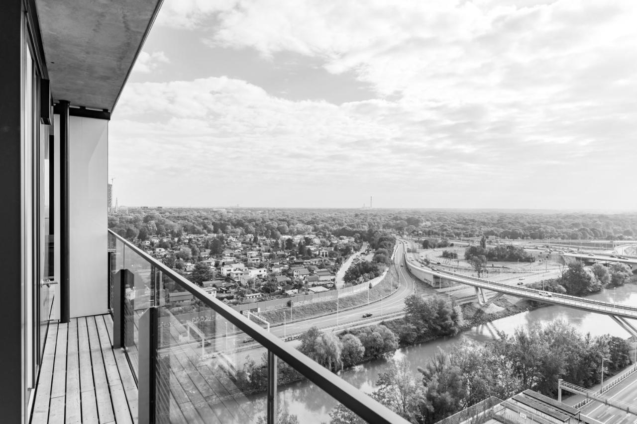 Triiiple Tower Dream Apartments With Rooftop-Summer-Pool Viena Exterior foto