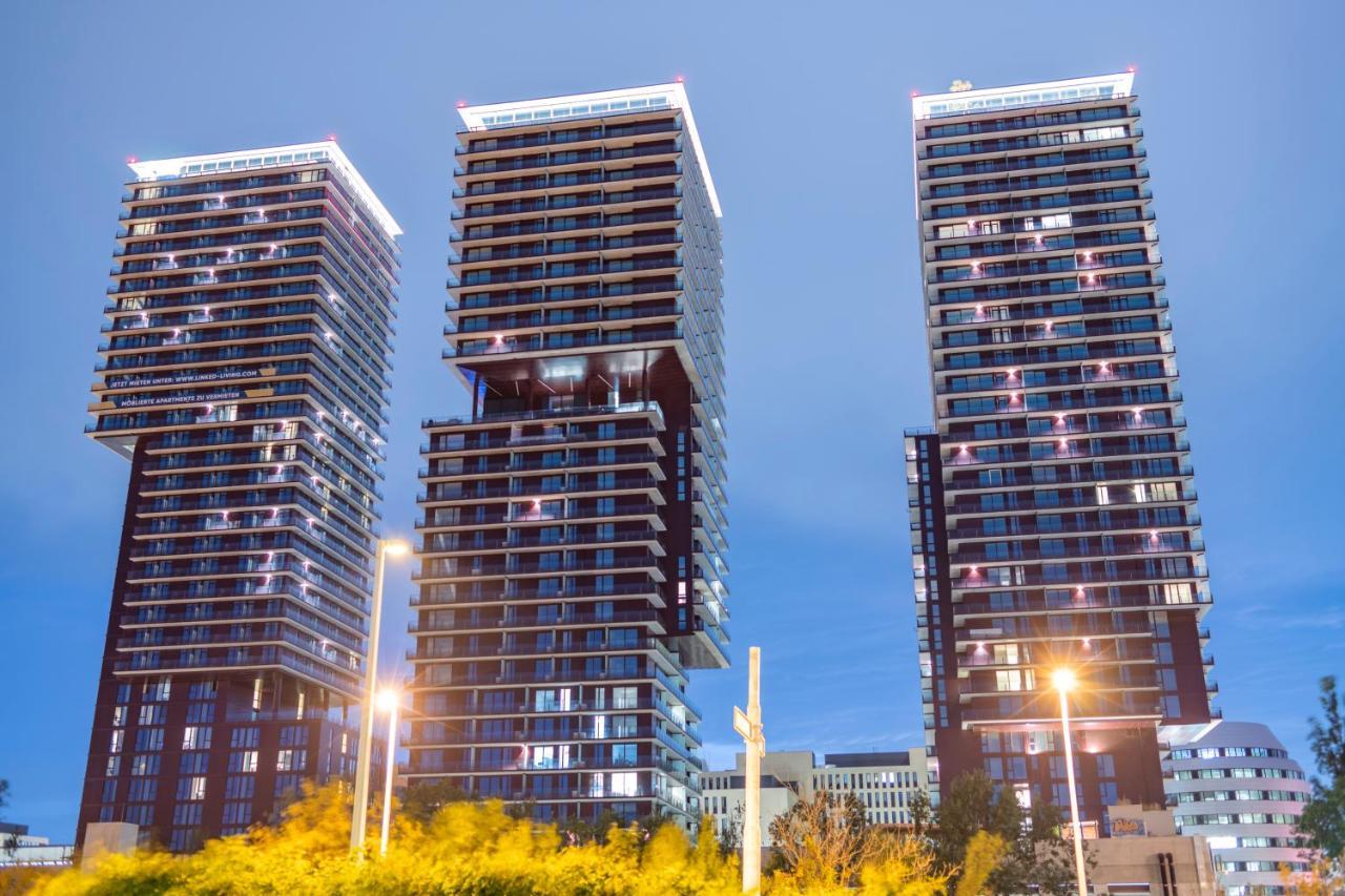 Triiiple Tower Dream Apartments With Rooftop-Summer-Pool Viena Exterior foto