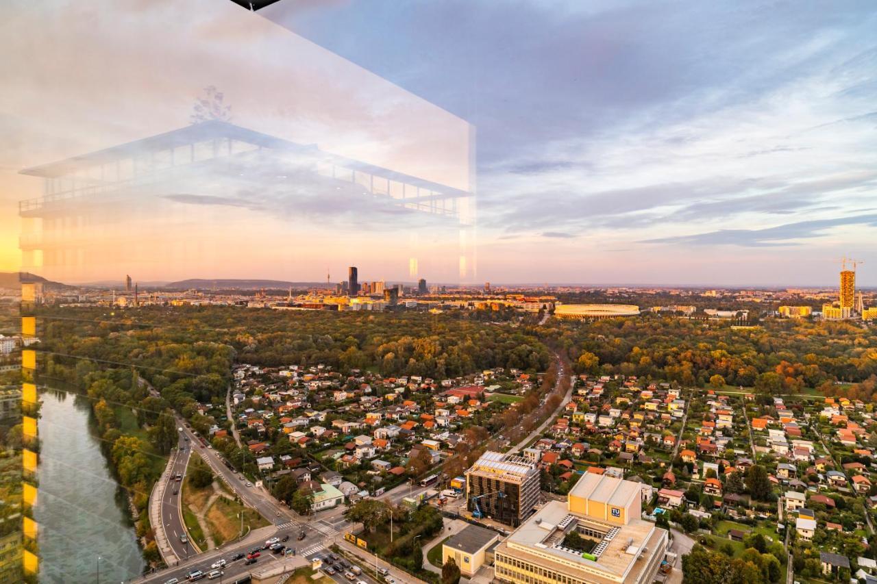 Triiiple Tower Dream Apartments With Rooftop-Summer-Pool Viena Exterior foto